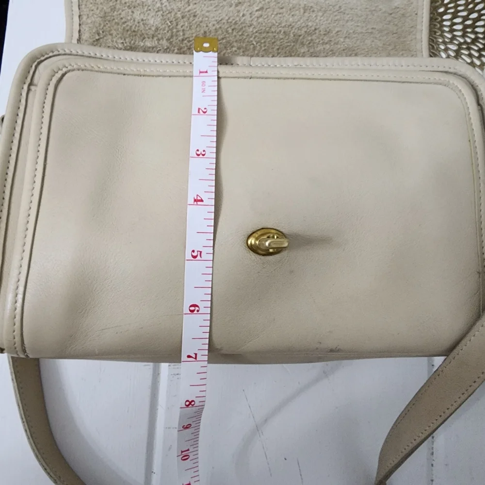 Vintage Coach Ridgefield Flap - Picture 12 of 15